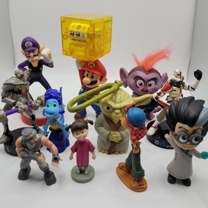 Mixed Lot of Character Figurines